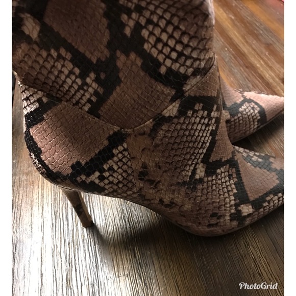 Steve Madden Snake PointedToe Knee high #Cybermondaysale - Picture 8 of 8
